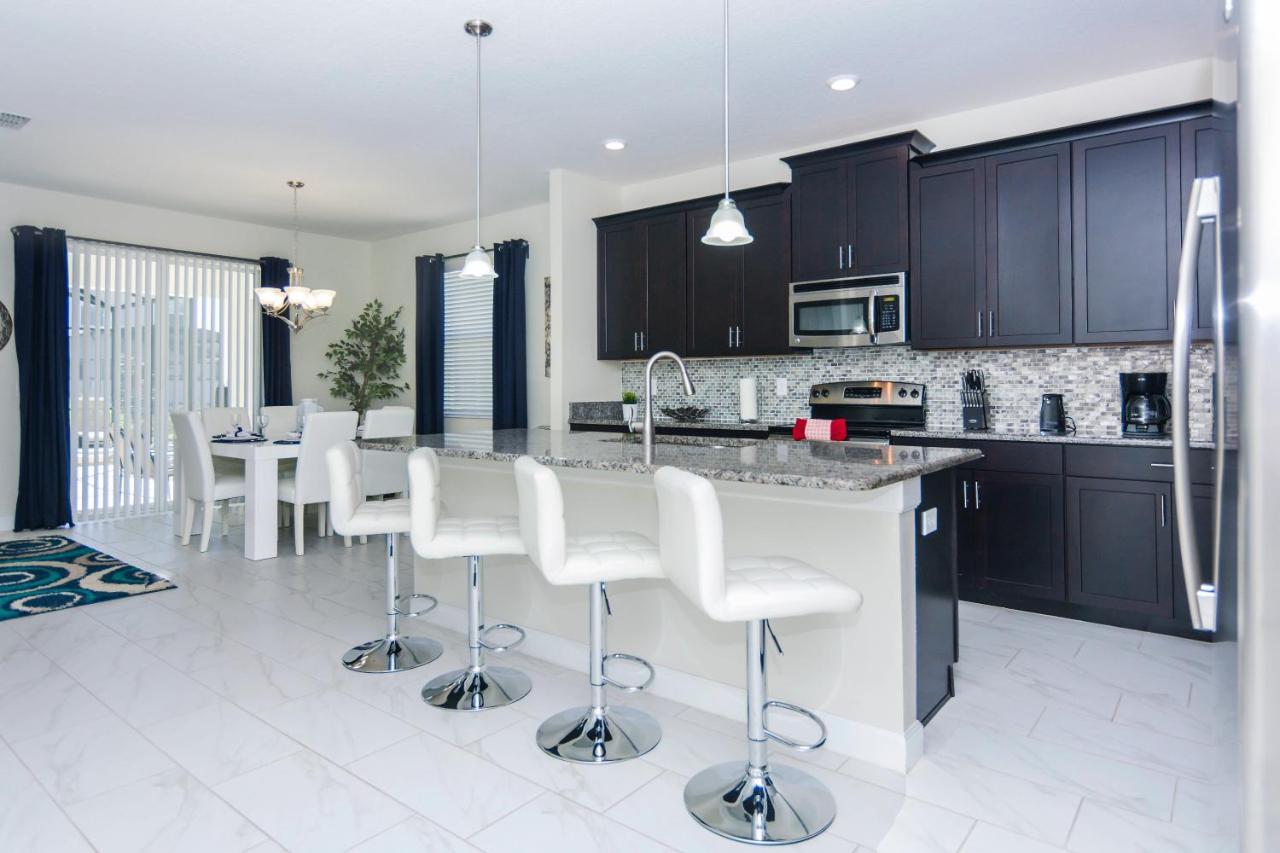 Enchanting Decor Home With Private Pool At Storey Lake Resort Sl4714 Kissimmee Ngoại thất bức ảnh